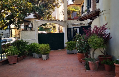 Dragonea Apartment | Cozy abode in verdant area 3km from the Amalfi Coast