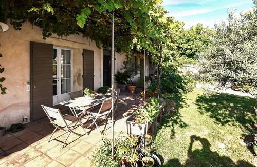 Morieres-les-Avignon Apartment | Cozy apartment in Morières-lès-Avignon