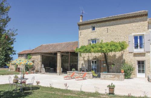 Pernes-les-Fontaines House | Cozy Home In Pernes Les Fontaines