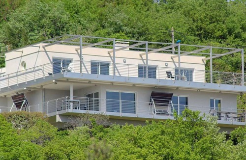 Rochefort-du-Gard House | Cozy home in Rochefort-du-Gard
