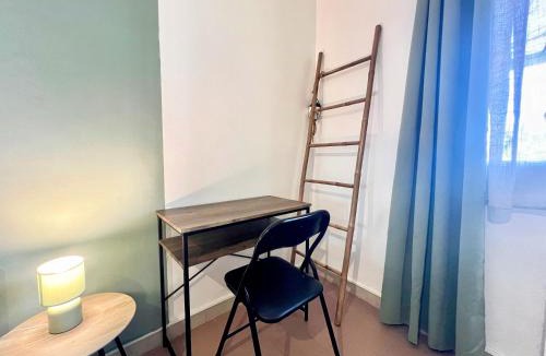 Saint-Chamas Apartment | Creux de l'Église 1 - Cosy, Centre-village au calme, 4 personnes