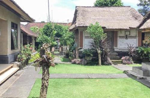 Singapadu Tengah Hotel | DATON HOUSE near Bali Zoo Ubud Mitra RedDoorz