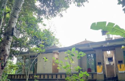 Singapadu Tengah Hotel | DATON HOUSE near Bali Zoo Ubud Mitra RedDoorz