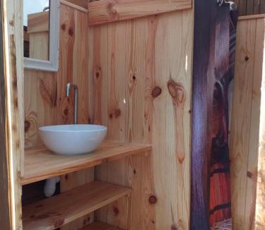 Eoulx Cabin | Destination Ailleurs