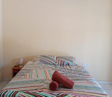 Tulamben Apartment | Dewenten Backpacker II