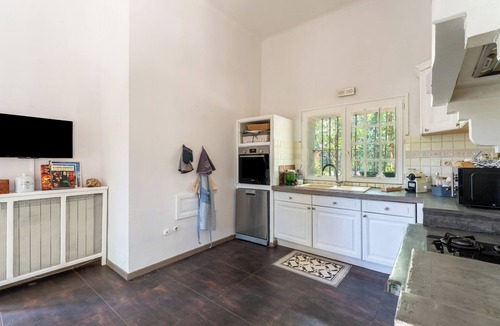 Grans House | Domaine Beauchamp mansion with private swimming pool close to the golf course