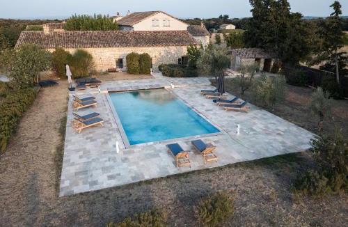 Grillon House | Domaine de la Calamande