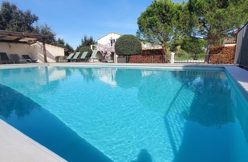 Beaucaire House | DOMAINE DES CHENES TRUFFIERS - IN BETWEEN PROVENCE AND NÎMES AREA