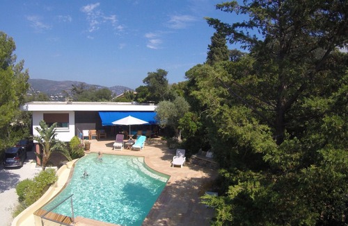 Cavaliere Villa | Domaine du Cap Nègre magnificent Le Corbusier-style villa 3' from the sea