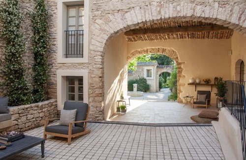 Gordes House | Domaine Les Martins-Superior room