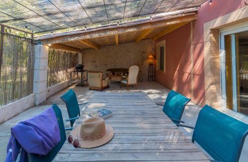 Roussillon House | Domaine Plan Des Devens Quiétude