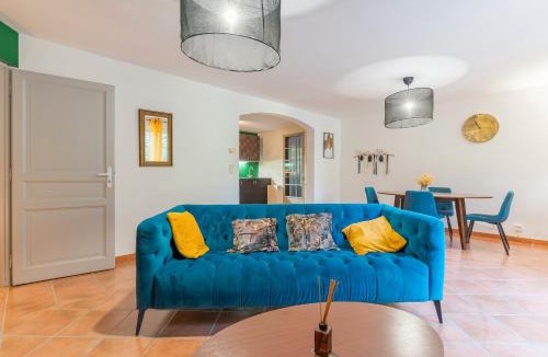 Roussillon House | Domaine Plan Des Devens Quiétude