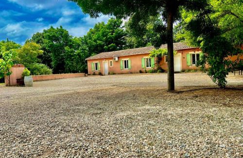 Roussillon House | Domaine Plan des Devens