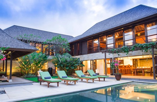 Ketewel Villa | Elegant Coastal Villa with Jacuzzi – Bali Villa 1111