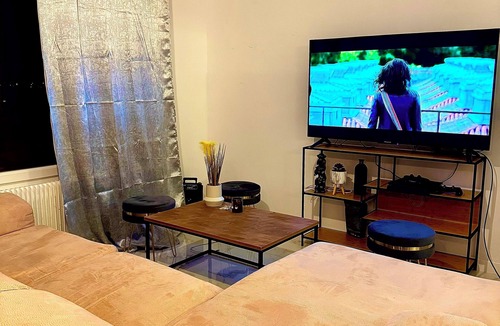 Port-de-Bouc Apartment | Elegant T3 apartment - Close to the sea and amenities