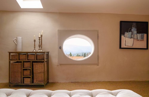 Rustrel House | Elegant village house with roof terrace