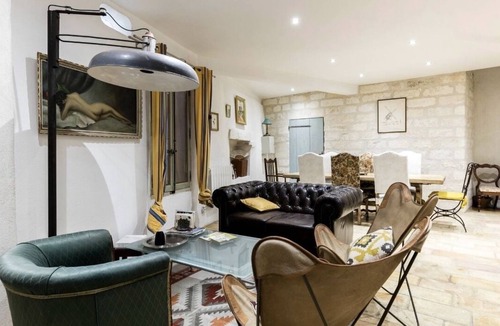 Boulbon House | Entire house 4 bedrooms 3 bathrooms 15 minutes from Avignon a haven of peace