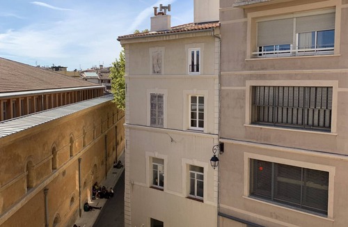Aix-en-Provence Historic Centre Apartment | Exceptional, air-conditioned apartment in the historic center of Aix-en-Provence