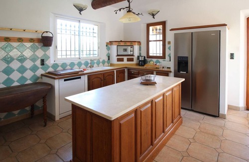 Noves House | Exceptional landhouse, not overlooked, large pool, Noves, Alpilles, pets allowed (2).