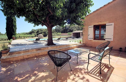 Noves House | Exceptional landhouse, not overlooked, large pool, Noves, Alpilles, pets allowed (2).