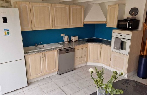 Miramar Apartment | Family apartment, 4 bedrooms, 2 large terraces, 1 min walk to the beach