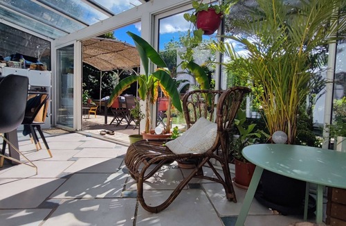 Saze House | Family home between country and town