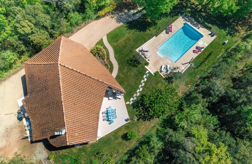 Colonzelle Ski Chalet | Family house with garden, pool & nature - Colonzelle