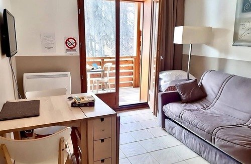 Valberg Hotel | Family vacations! 2 well-decorated units, free parking, near ESF Valberg