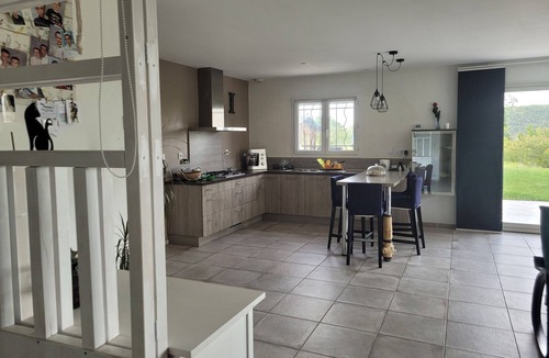 Montfuron Villa | Family villa, 10 min from Manosque, sleeps 5 min.