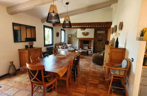 Puget Villa | Family villa in the luberon regional park with 10x5 pool