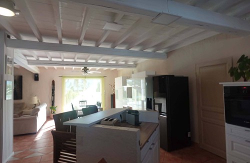 Besse-sur-Issole House | Family villa with pool in the heart of Provence. Sleeps 8. Sun and idleness