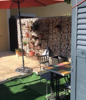 Entraigues-sur-la-Sorgue Apartment | Ferigoules #festivalavignon