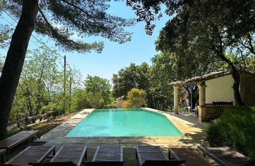 Gigondas House | Ferme Rénovée : Vignes, Silence, Piscine et vue à Couper le Souffle, de 2 à 20p