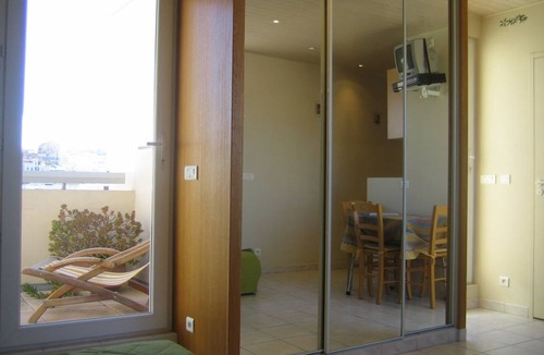 Saint-Lambert Apartment | 25 m² Studio flat ∙ 1 bedroom ∙ 3 guests