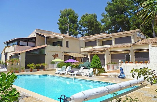 La Madrague Apartment | La Madrague d'Azur by Interhome