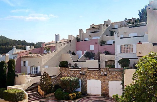 La Madrague Apartment | Hameau la Madrague by Interhome