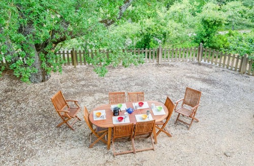 Saint-Martin-de-Castillon Other | 170 m² Accommodation ∙ 3 bedrooms ∙ 8 guests