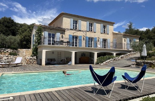 Saint-Maximin-la-Sainte-Baume Villa | Villa Familiale Typiquement Provençale, au Calme, à 20 min D'aix