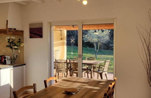 Saint-Pantaleon-les-Vignes House | 120 m² Gîte ∙ 3 bedrooms ∙ 6 guests