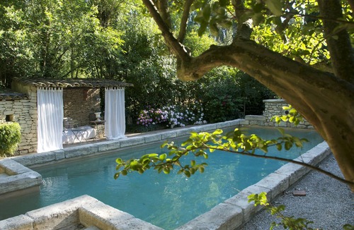 Paluds de Noves Apartment | Daudet Romantic two-person apartment in Provence