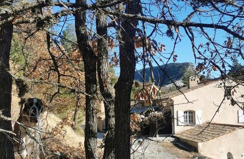 Soleilhas House | Gîte des restanques à Soleilhas