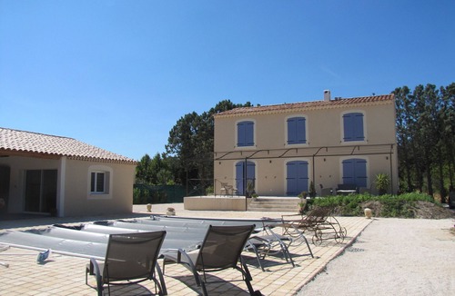 Caumont-sur-Durance House | Gîte "La Cigalette" in Provence