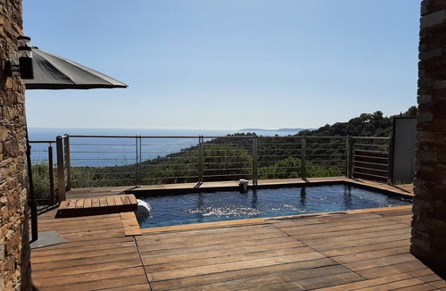 Cap Benat Villa | Gaou - Villa Oneiros, Paisible, Avec Piscine & vue mer