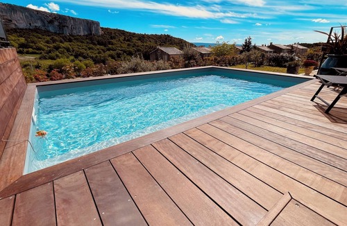 Lioux House | Gite " la Madeleine du Luberon. "