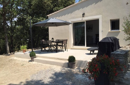 Venasque Cottage | GITE OF CHARM ON THE HEIGHTS OF VENASQUE