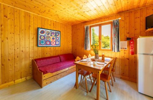 Mirabel-aux-Baronnies Ski Chalet | Gite Serpolet