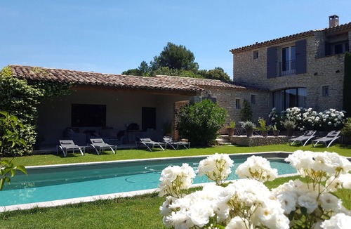 Gordes House | Gordes - Luberon - Provence: Superb air-conditioned villa, heated swimming pool, quiet