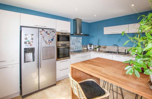 Caumont-sur-Durance House | Gorgeous home in Caumont sur Durance