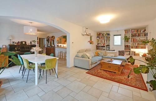 Rochefort-du-Gard House | Gorgeous home in Rochefort du Gard