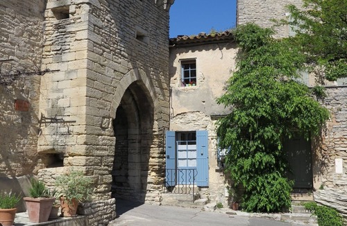 Goult House | GOULT: 2 bedroom house with great views, 2 minutes walk from the main square
